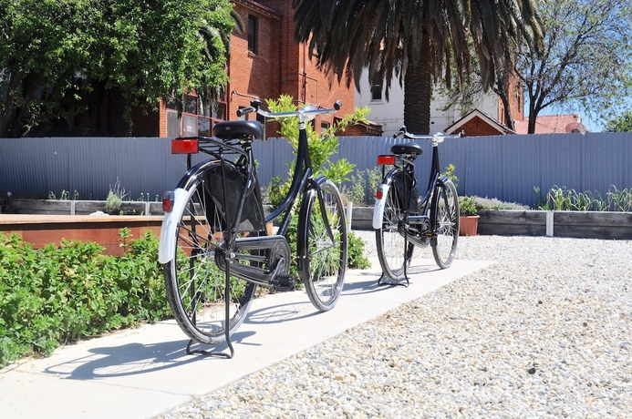 Imagen general del Hotel Circa 1936. Foto 2