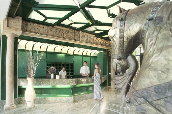 Imagen de los interiores del Hotel Circeo Park. Foto 14