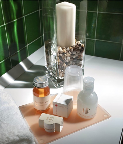 Imagen de la piscina del Hotel Circeo Park. Foto 19