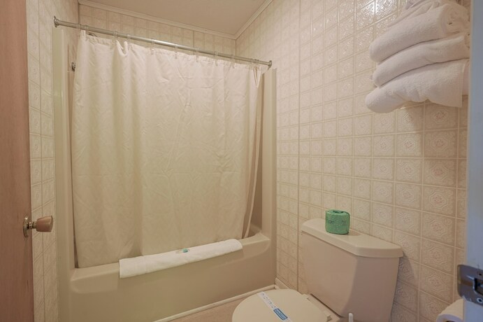 Imagen general del Hotel Circle Court Motel. Foto 6