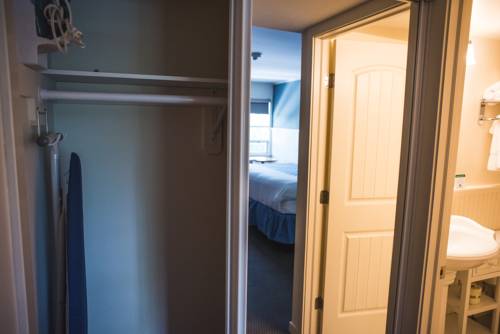 Imagen de la habitación del Hotel Circle Fairfield. Foto 6