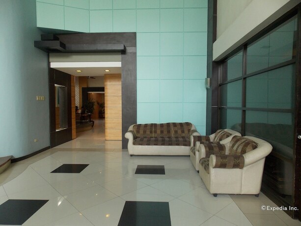 Imagen general del Hotel Circle Inn And Suites Bacolod. Foto 8