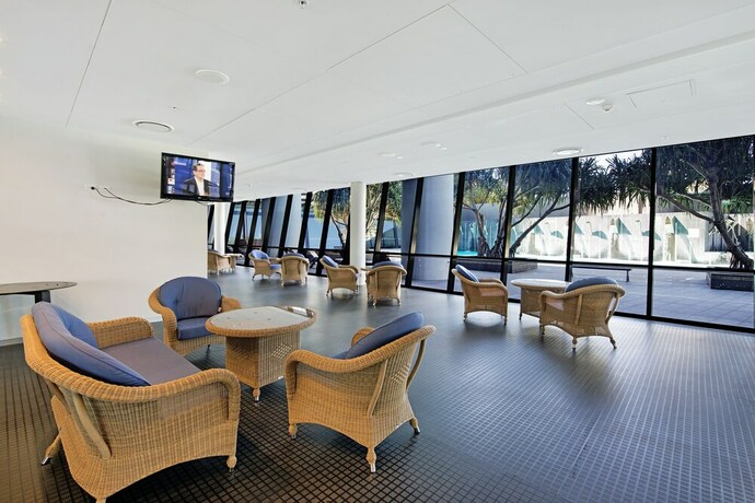 Imagen del bar/restaurante del Hotel Circle On Cavill - Private Apartments. Foto 11
