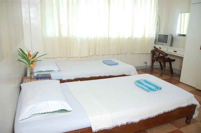 Imagen de la habitación del Hotel Circon Businessman\'s Inn. Foto 3