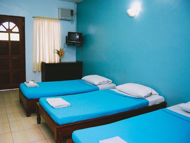 Imagen de la habitación del Hotel Circon Businessman\'s Inn. Foto 10