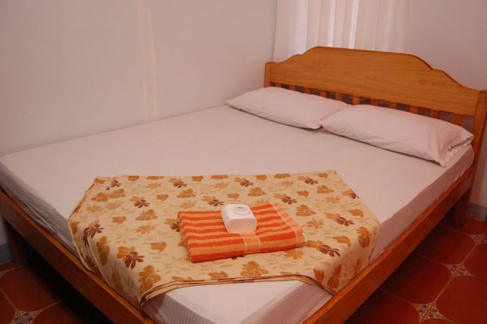 Imagen de la habitación del Hotel Circon Businessman\'s Inn. Foto 13