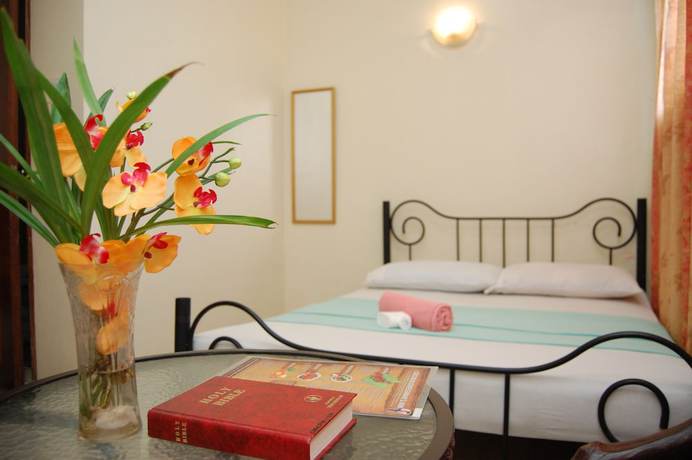 Imagen de la habitación del Hotel Circon Businessman\'s Inn. Foto 16