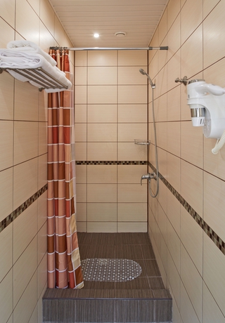 Imagen de la habitación del Hotel Circus. Foto 9