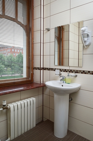 Imagen de la habitación del Hotel Circus. Foto 13