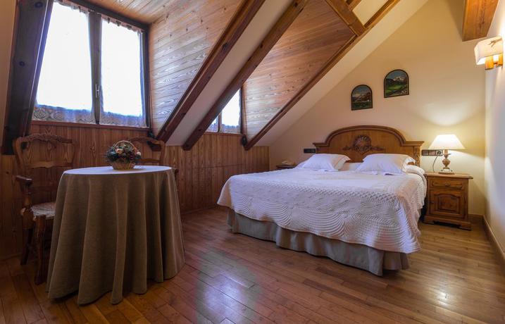 Imagen de la habitación del Hotel Ciria. Foto 5