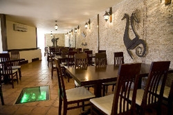 Imagen del bar/restaurante del Hotel Ciric Hotel. Foto 15