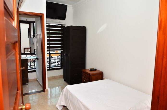 Imagen de la habitación del Hotel Ciro. Foto 10