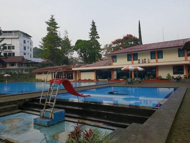 Imagen general del Hotel Cisarua Indah Cottage. Foto 16