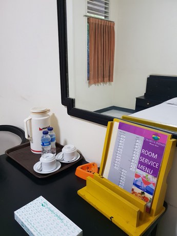Imagen de la habitación del Hotel Cisarua Indah. Foto 2