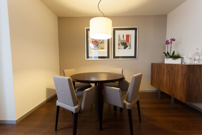 Imagen de la habitación del Hotel Cismigiu. Foto 8