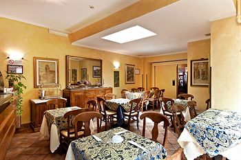 Imagen general del Hotel Cisterna. Foto 6