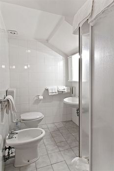 Imagen general del Hotel Cisterna. Foto 11