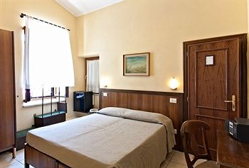 Imagen general del Hotel Cisterna. Foto 15