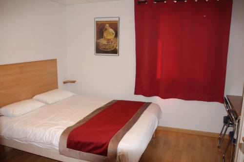 Imagen de la habitación del Hotel Cit'Hotel Restaurant Bowling de Millau. Foto 10