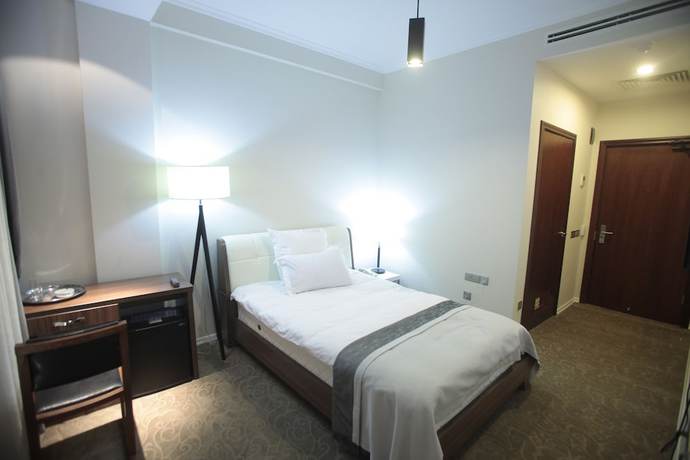 Imagen de la habitación del Hotel Citadel Narikala. Foto 17