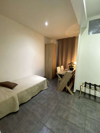 Imagen de la habitación del Hotel Citadelle, BEZIERS. Foto 4