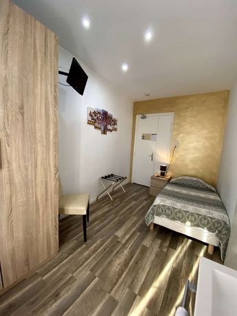 Imagen de la habitación del Hotel Citadelle, BEZIERS. Foto 15