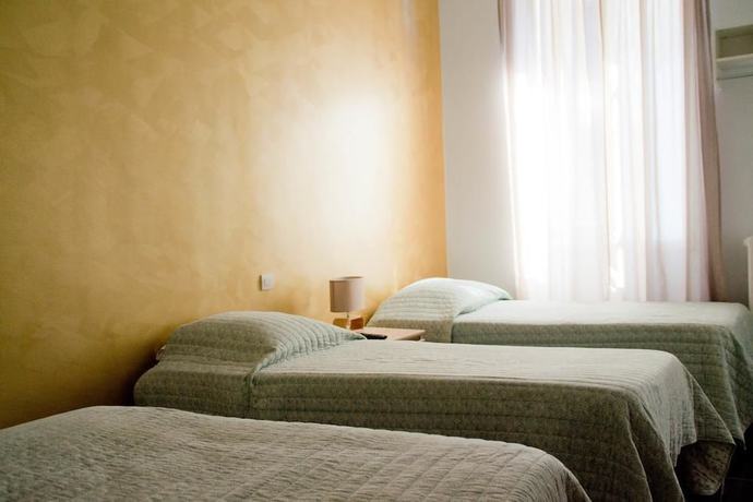 Imagen de la habitación del Hotel Citadelle. Foto 2