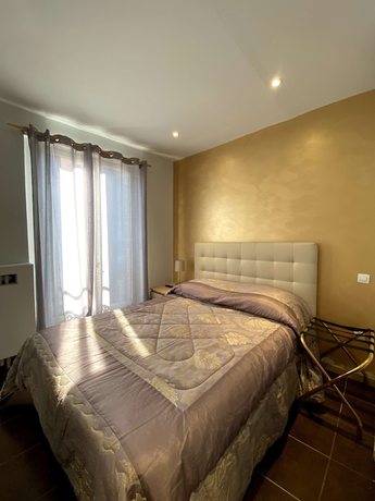 Imagen de la habitación del Hotel Citadelle. Foto 5