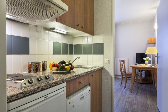 Imagen de la habitación del Hotel Citadines Antigone Montpellier. Foto 8