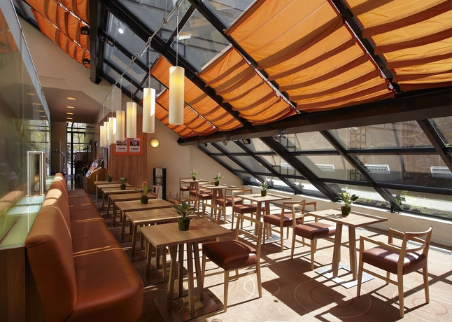 Imagen del bar/restaurante del Hotel Citadines Apart'hotel Saint-germain-des-prés Paris. Foto 3