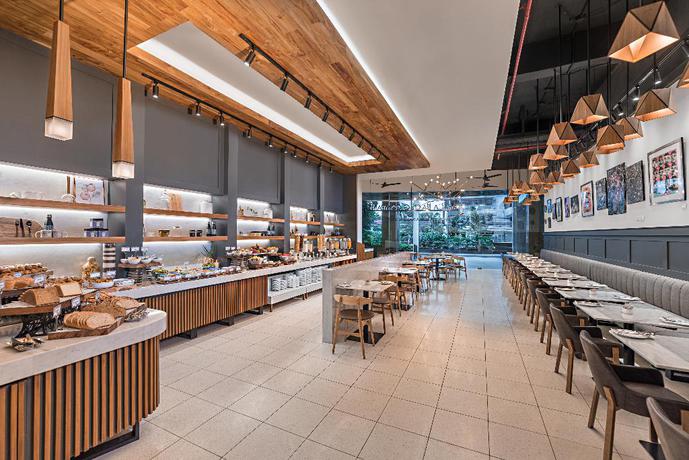 Imagen del bar/restaurante del Hotel Citadines Cebu City. Foto 5