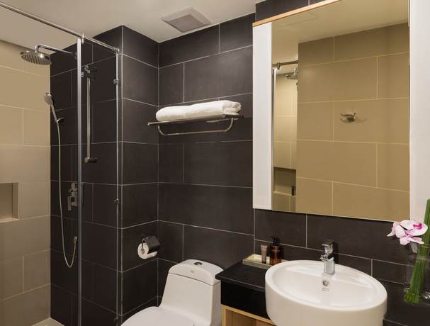 Imagen de la habitación del Hotel Citadines Central Binh Duong. Foto 17
