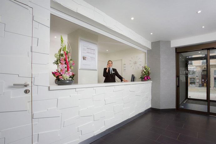Imagen de los interiores del Hotel Citadines City Centre Grenoble. Foto 14