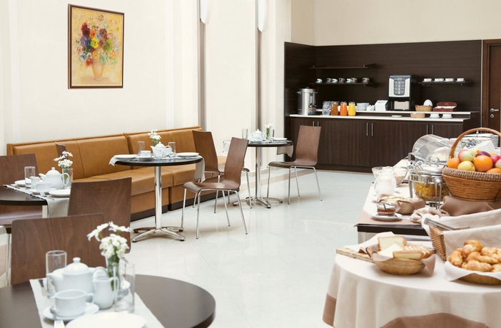 Imagen del bar/restaurante del Hotel Citadines City Centre Tbilisi Apart`. Foto 2