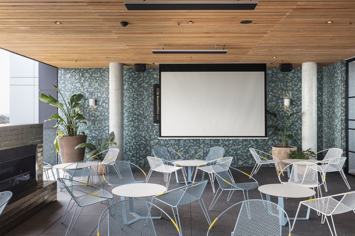 Imagen de los exteriores del Hotel Citadines Connect Sydney Airport. Foto 12