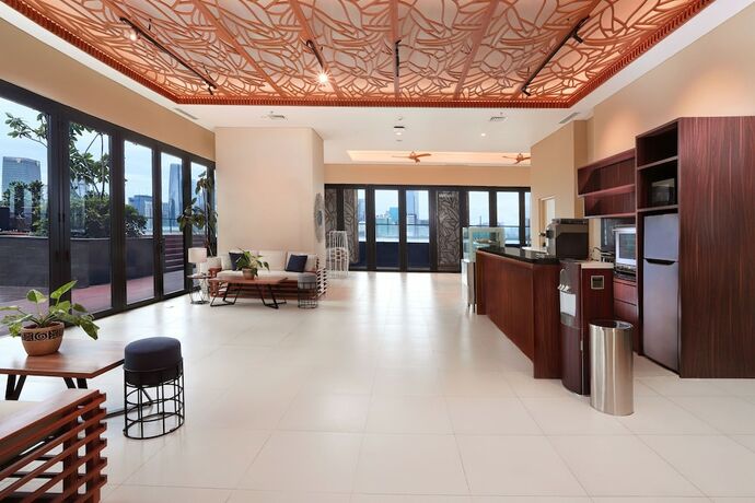 Imagen general del Hotel Citadines Gatot Subroto Jakarta. Foto 7