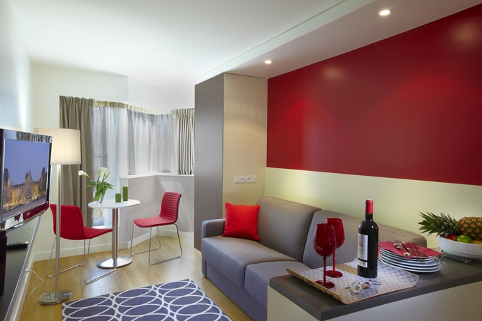 Imagen de los interiores del Hotel Citadines Maine Montparnasse. Foto 16