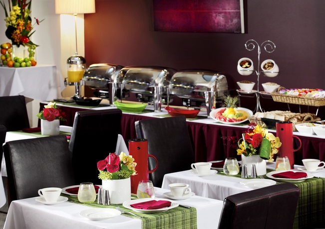 Imagen del bar/restaurante del Hotel Citadines St Georges Terrace Perth. Foto 3