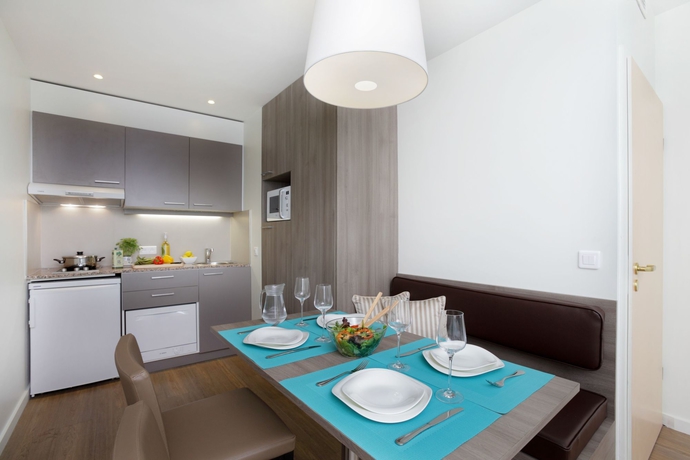 Imagen de la habitación del Hotel Citadines Toison D'or Brussels. Foto 7