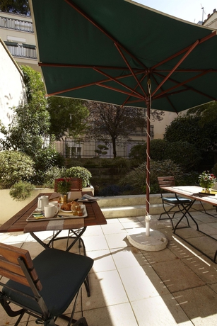 Imagen de los exteriores del Hotel Citadines Trocadéro Paris. Foto 11