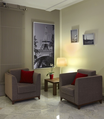 Imagen de los interiores del Hotel Citadines Trocadéro Paris. Foto 14