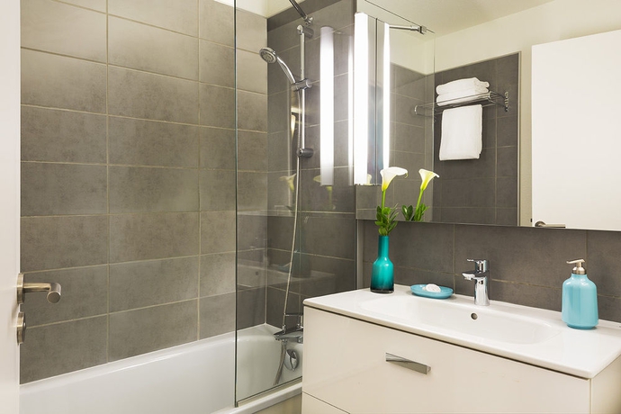 Imagen de la habitación del Hotel Citadines Wilson Toulouse. Foto 10