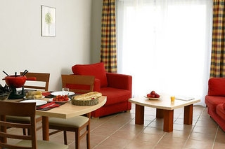 Imagen de la habitación del Hotel Citea Prevessin Moens. Foto 6