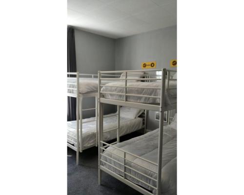 Imagen de la habitación del Hotel Citi Aberdeen. Foto 13