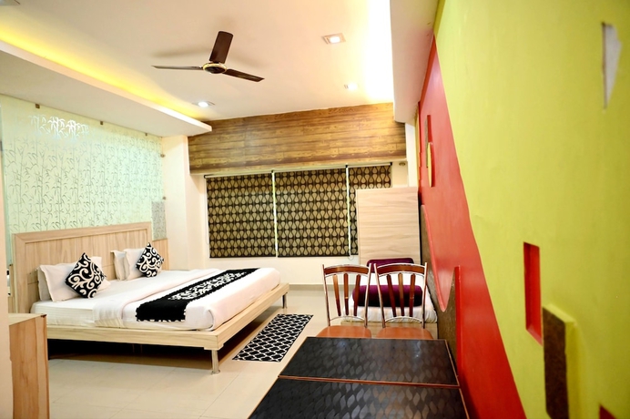 Imagen de la habitación del Hotel Citi Club. Foto 3