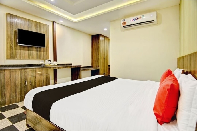 Imagen de la habitación del Hotel Citi Club. Foto 6