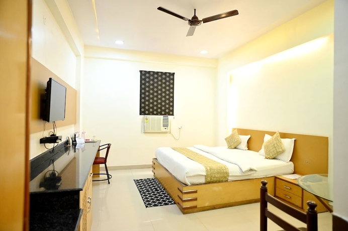 Imagen de la habitación del Hotel Citi Club. Foto 8