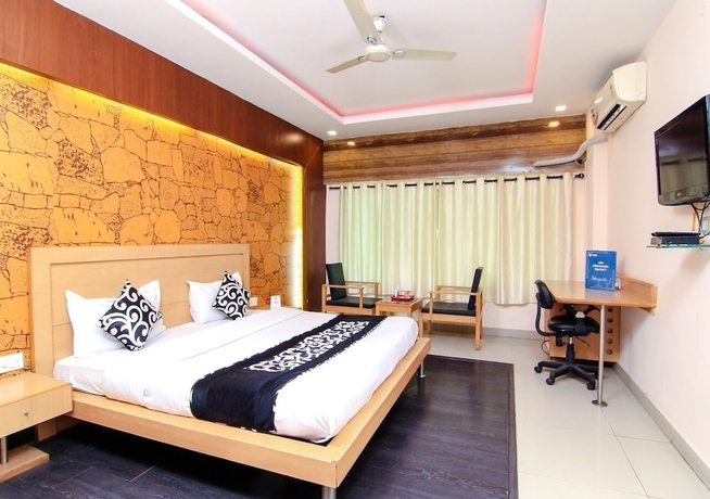 Imagen de la habitación del Hotel Citi Club. Foto 9