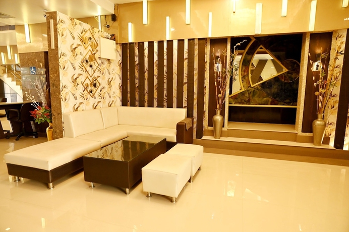 Imagen de los interiores del Hotel Citi Club. Foto 15