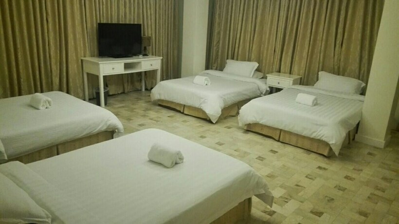 Imagen de la habitación del Hotel Citi Garden Suites. Foto 32